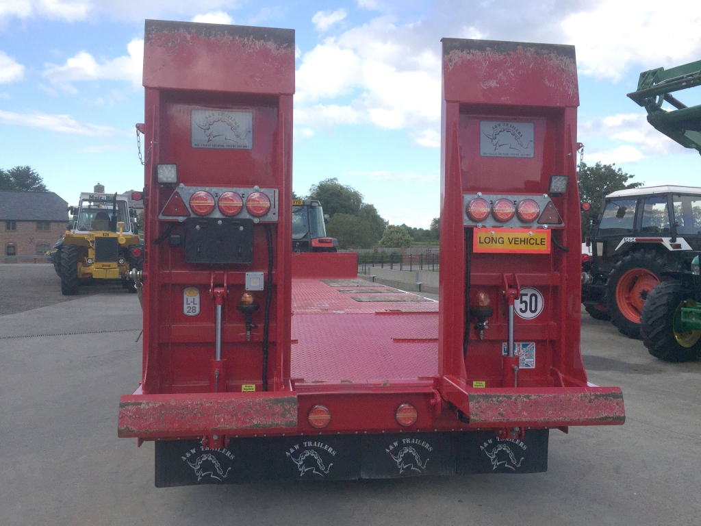 A&W Trailers low loader trailer