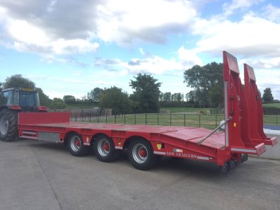 A&W Trailers low loader trailer