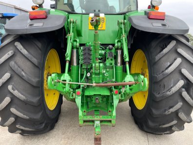 John Deere 8430