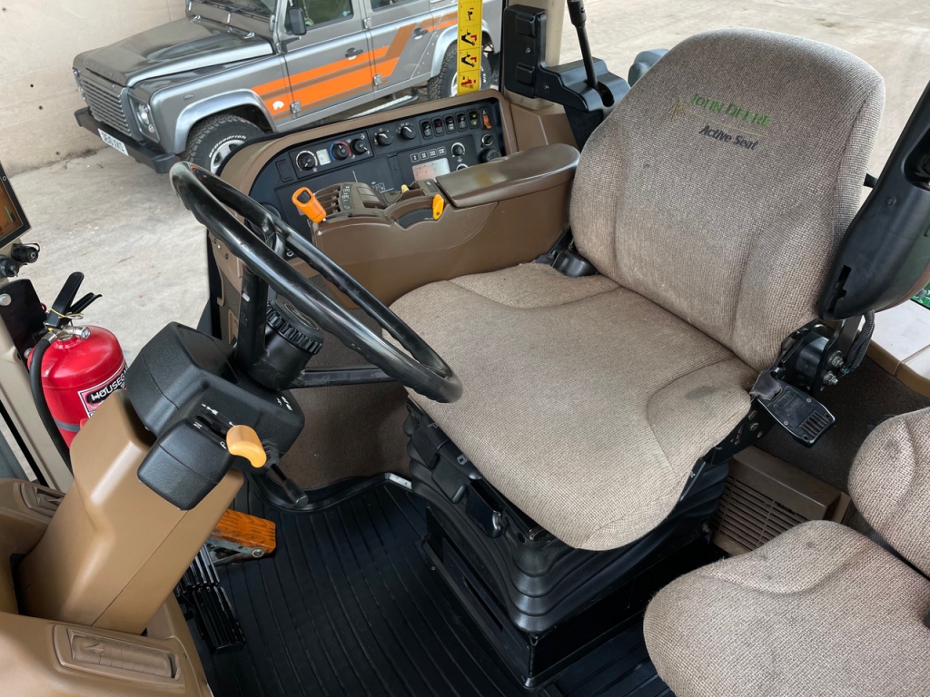 John Deere 7930