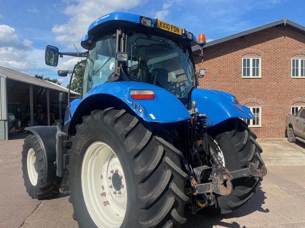 New Holland T6080