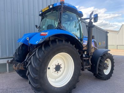 New Holland T6080