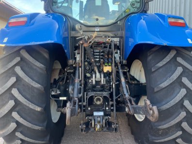 New Holland T6080