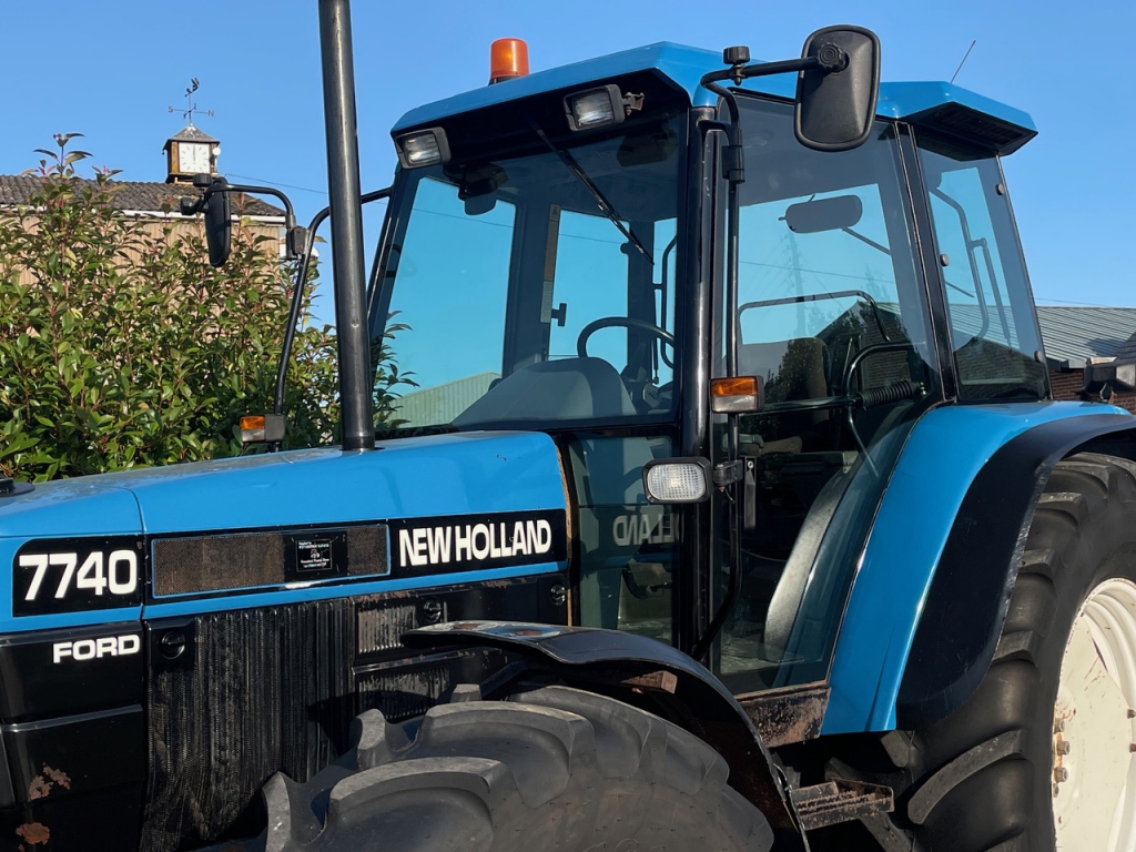 New Holland 7740 SL