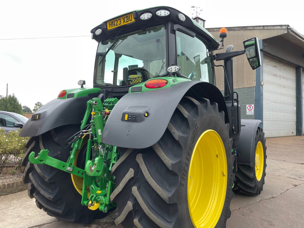 John Deere 6R 185