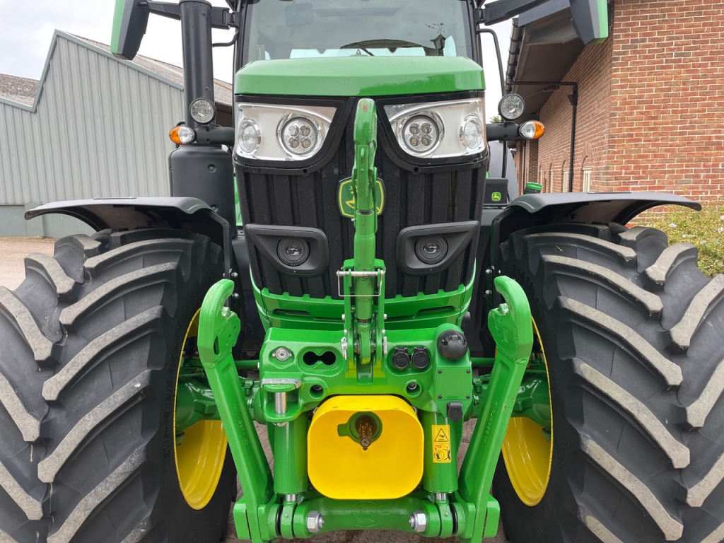 John Deere 6R 185