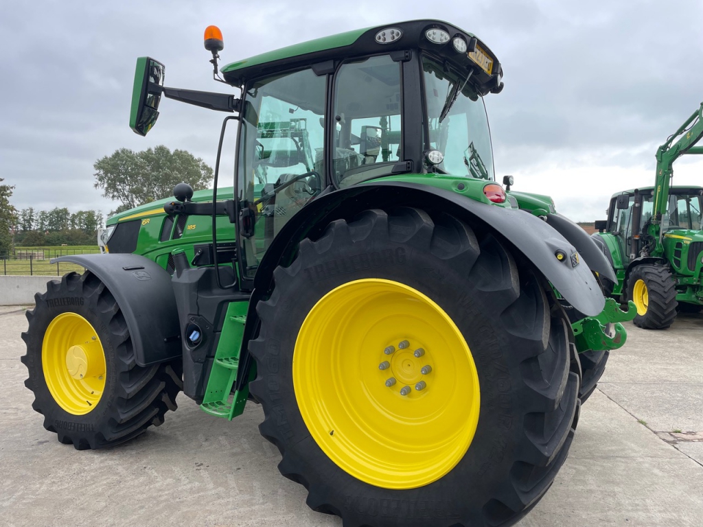 John Deere 6R 185