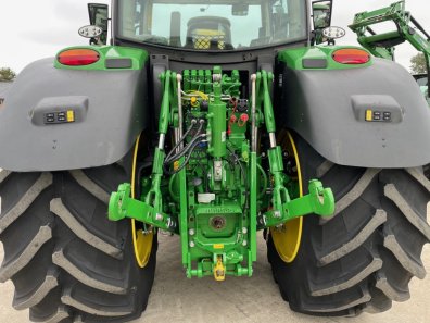 John Deere 6R 185