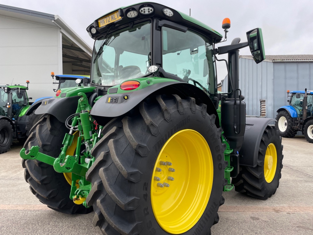 John Deere 6R 185