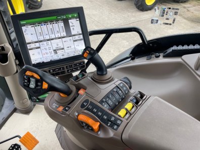 John Deere 6R 185