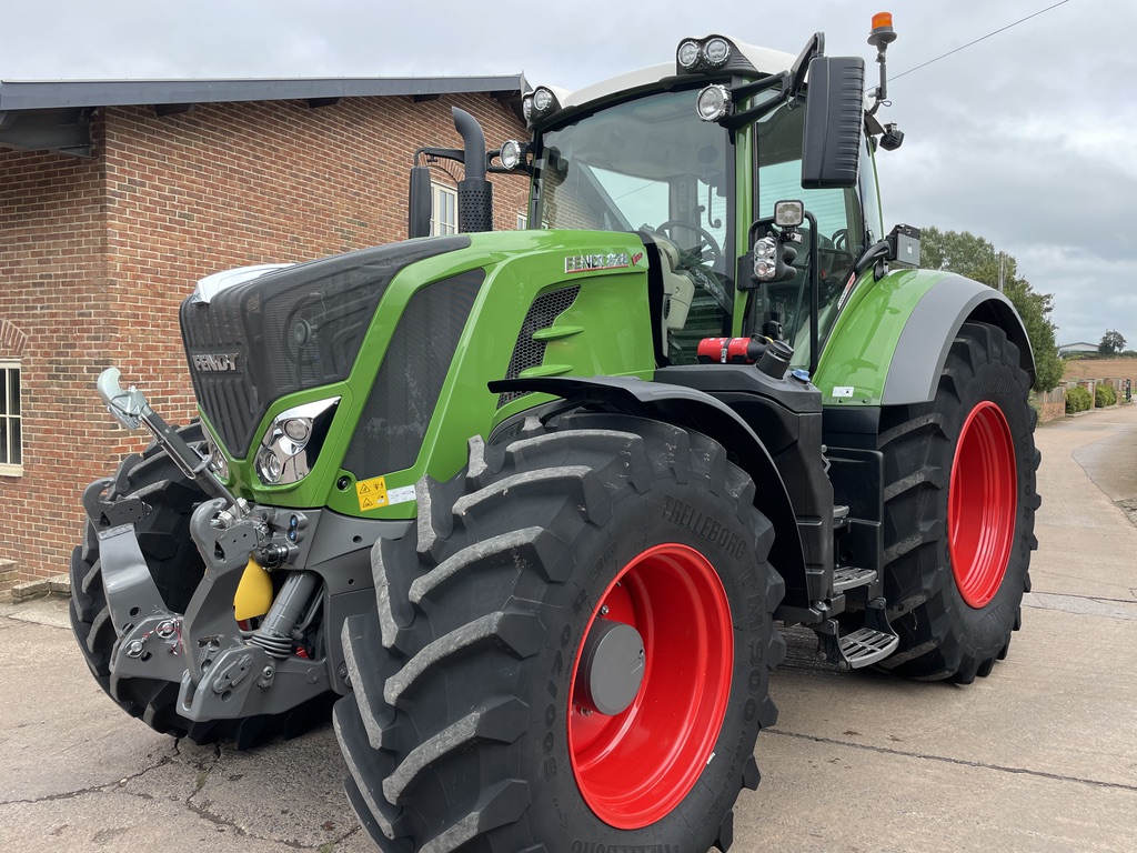Fendt 828