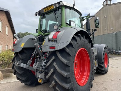 Fendt 828