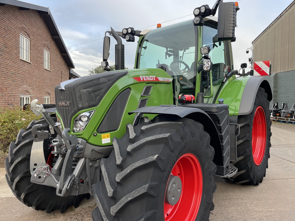 Fendt 724