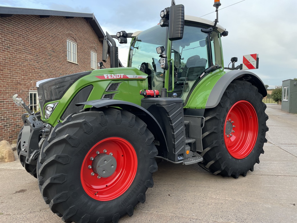 Fendt 724