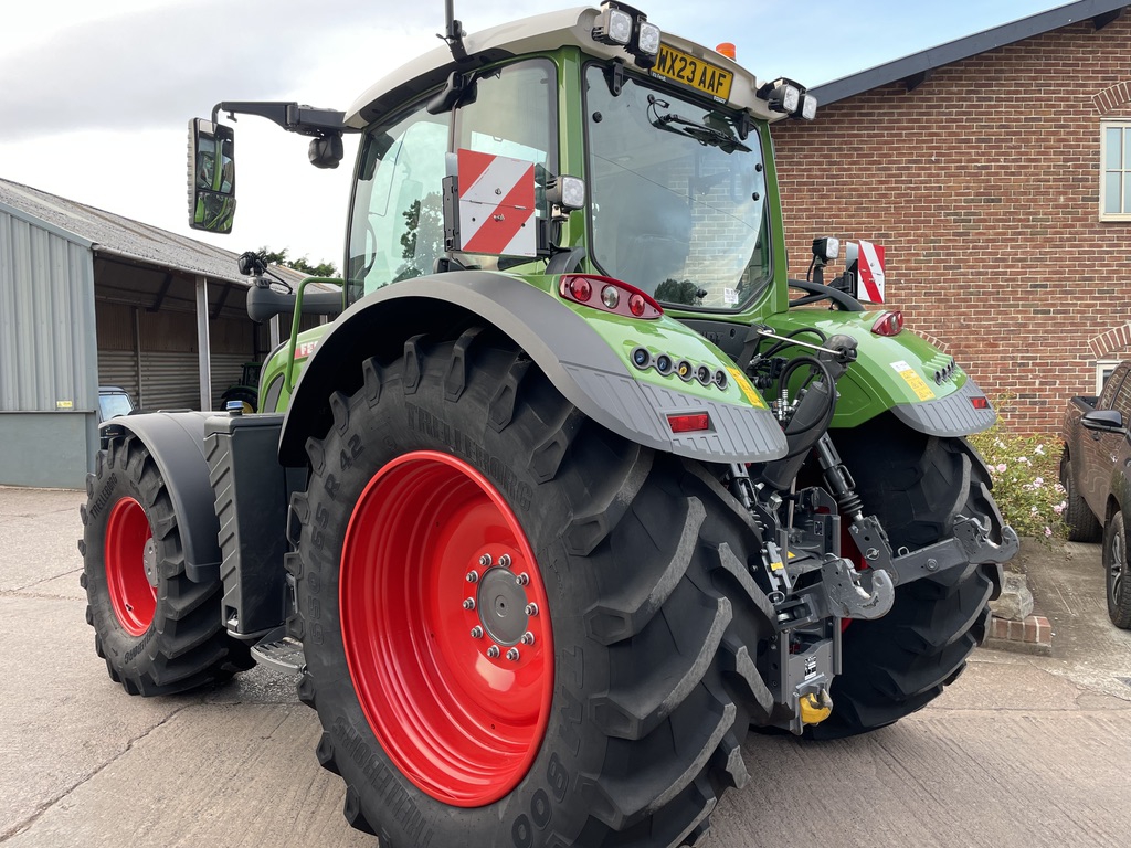 Fendt 724