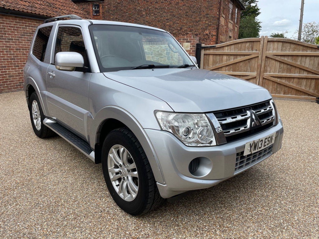 Mitsubishi Shogun SG2 4Work Commercial 3.2 diesel