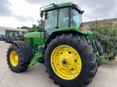 John Deere 7800