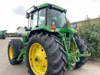 John Deere 7800
