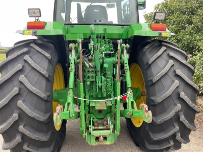 John Deere 7800