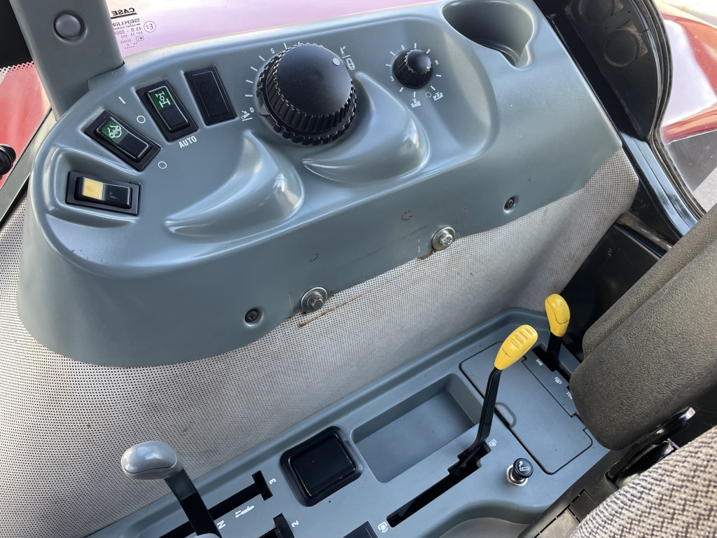 Case CX100