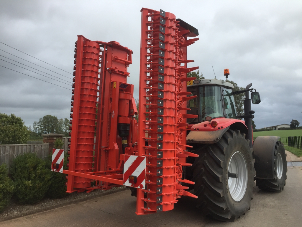 Kuhn HR6004 R power harrow