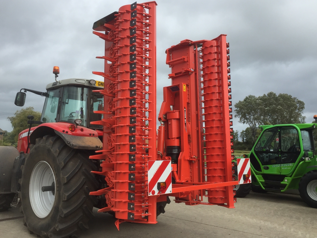 Kuhn HR6004 R power harrow