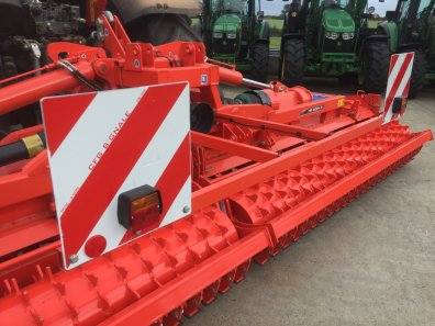 Kuhn HR6004 R power harrow