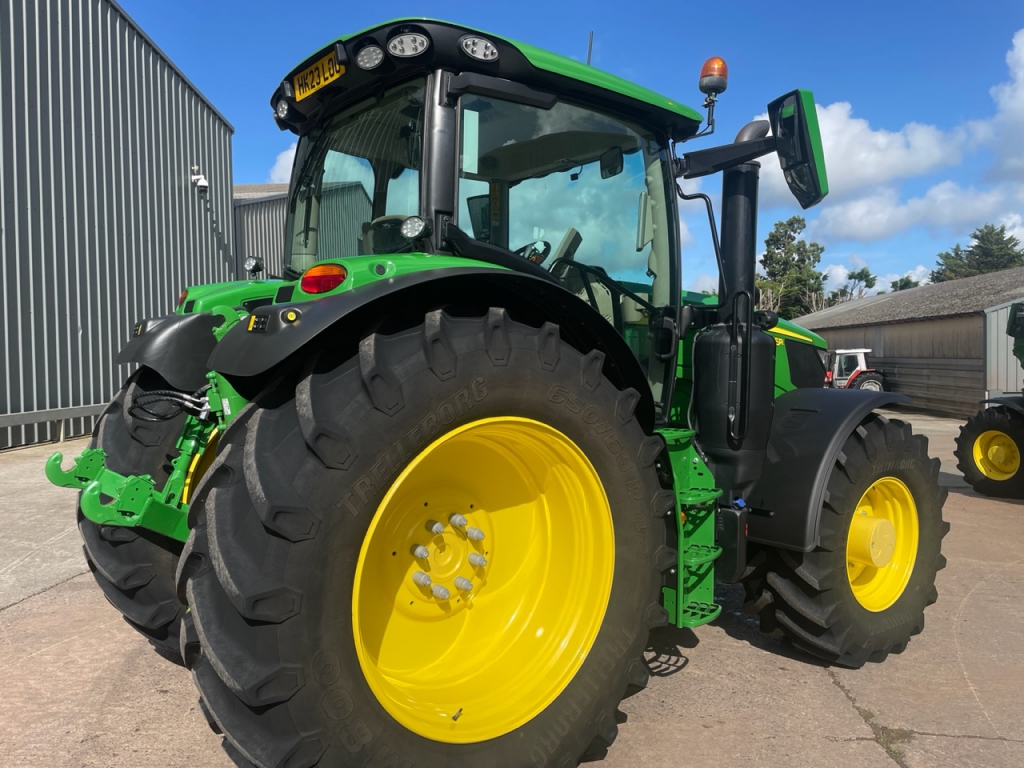 John Deere 6R 185