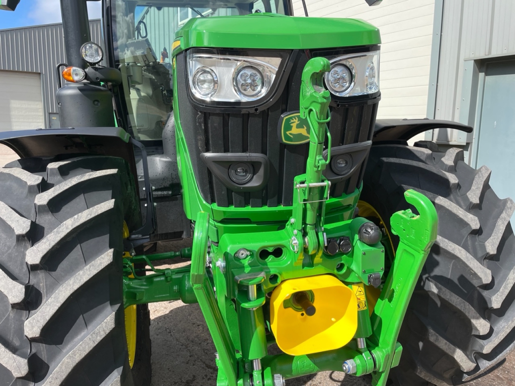 John Deere 6R 185