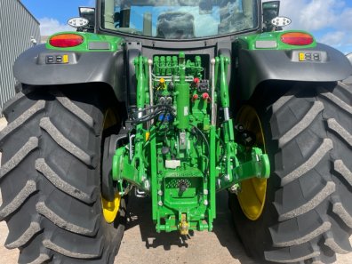 John Deere 6R 185