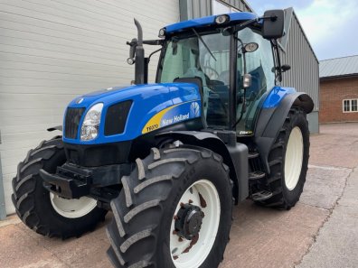 New Holland T6070