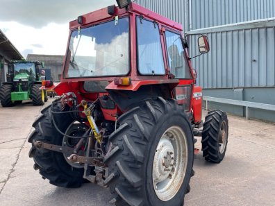 Massey Ferguson 265