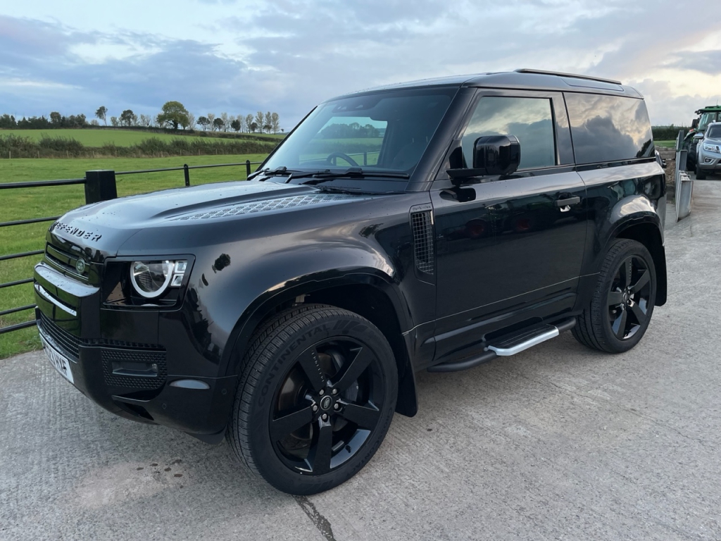 Land Rover Defender 90 Hard Top D250