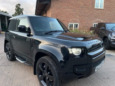 Land Rover Defender 90 Hard Top D250