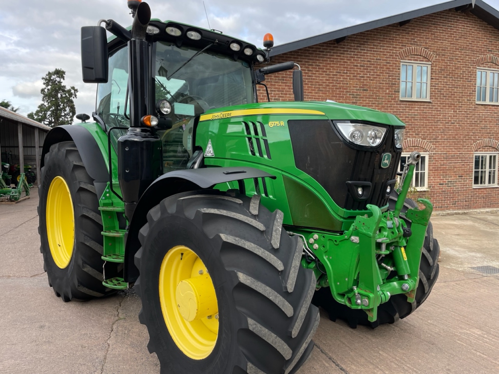 John Deere 6175R