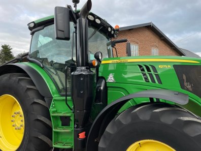 John Deere 6175R