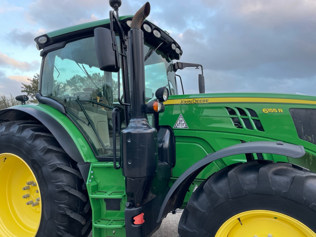 John Deere 6155R