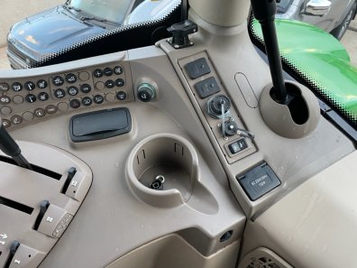 John Deere 6155R
