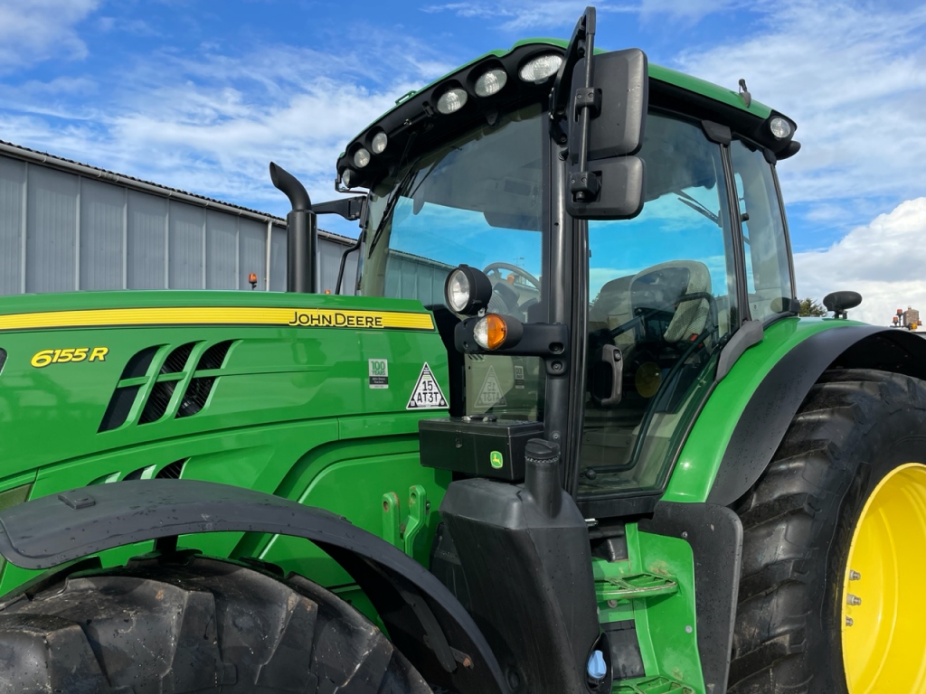 John Deere 6155R