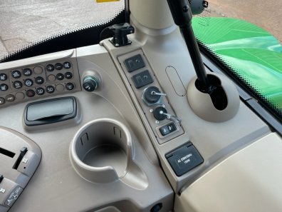 John Deere 6155R