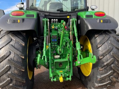 John Deere 6155R