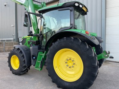 John Deere 6130R