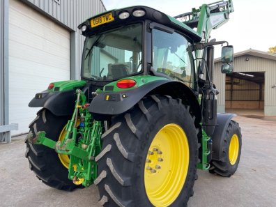 John Deere 6130R