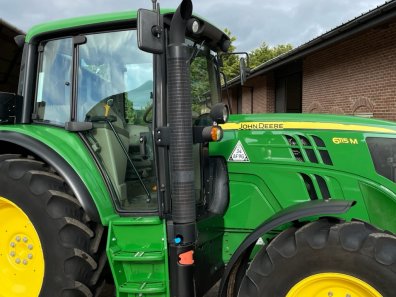 John Deere 6115M