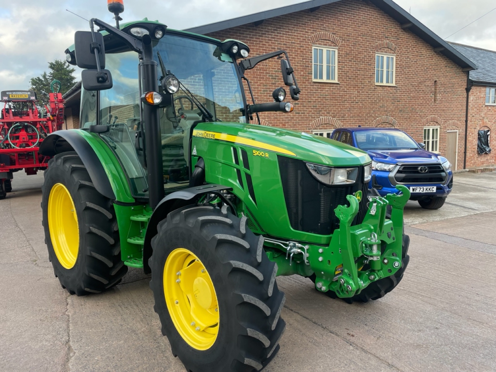 John Deere 5100R