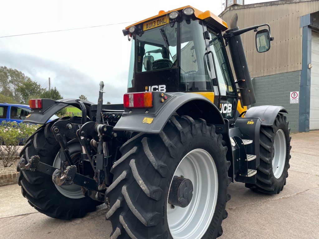 JCB 2170 Plus Fastrac