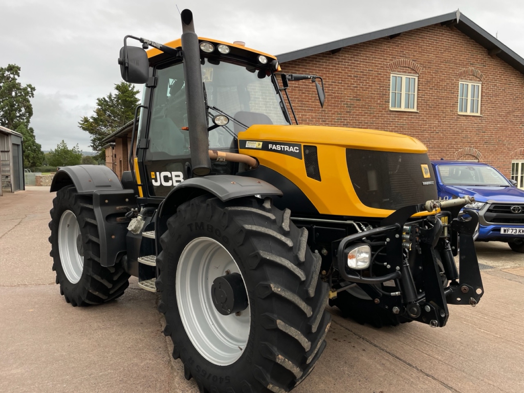 JCB 2170 Plus Fastrac