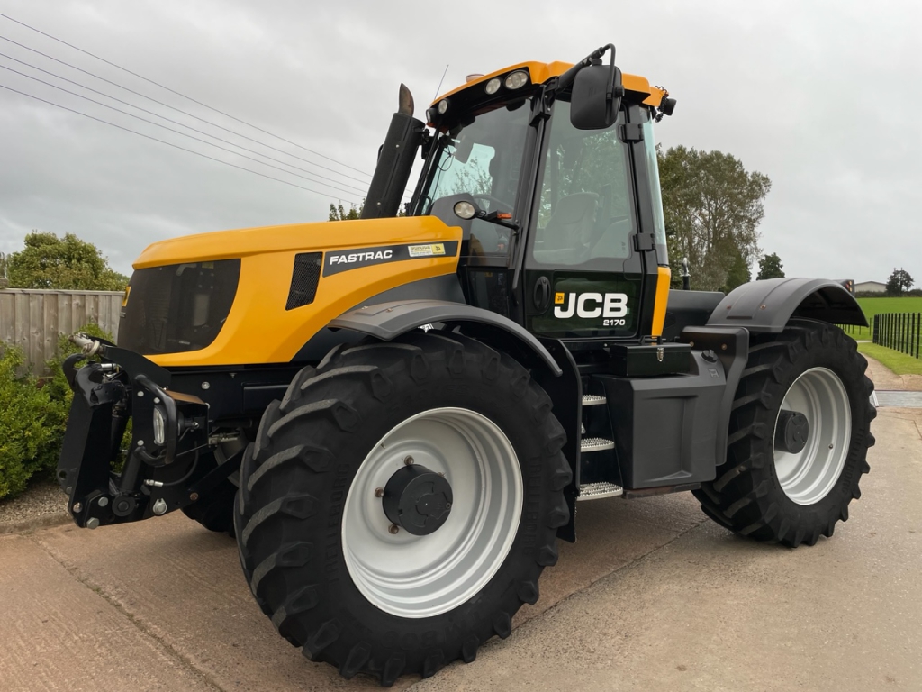 JCB 2170 Plus Fastrac