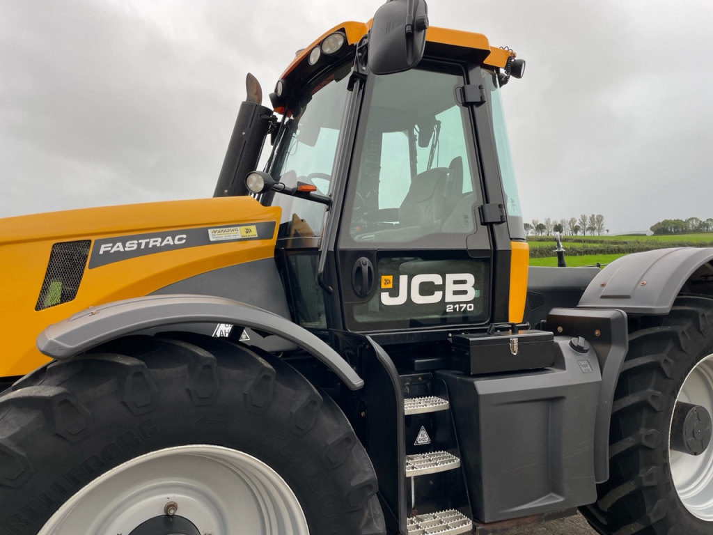 JCB 2170 Plus Fastrac