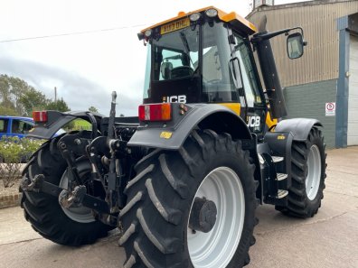 JCB 2170 Plus Fastrac